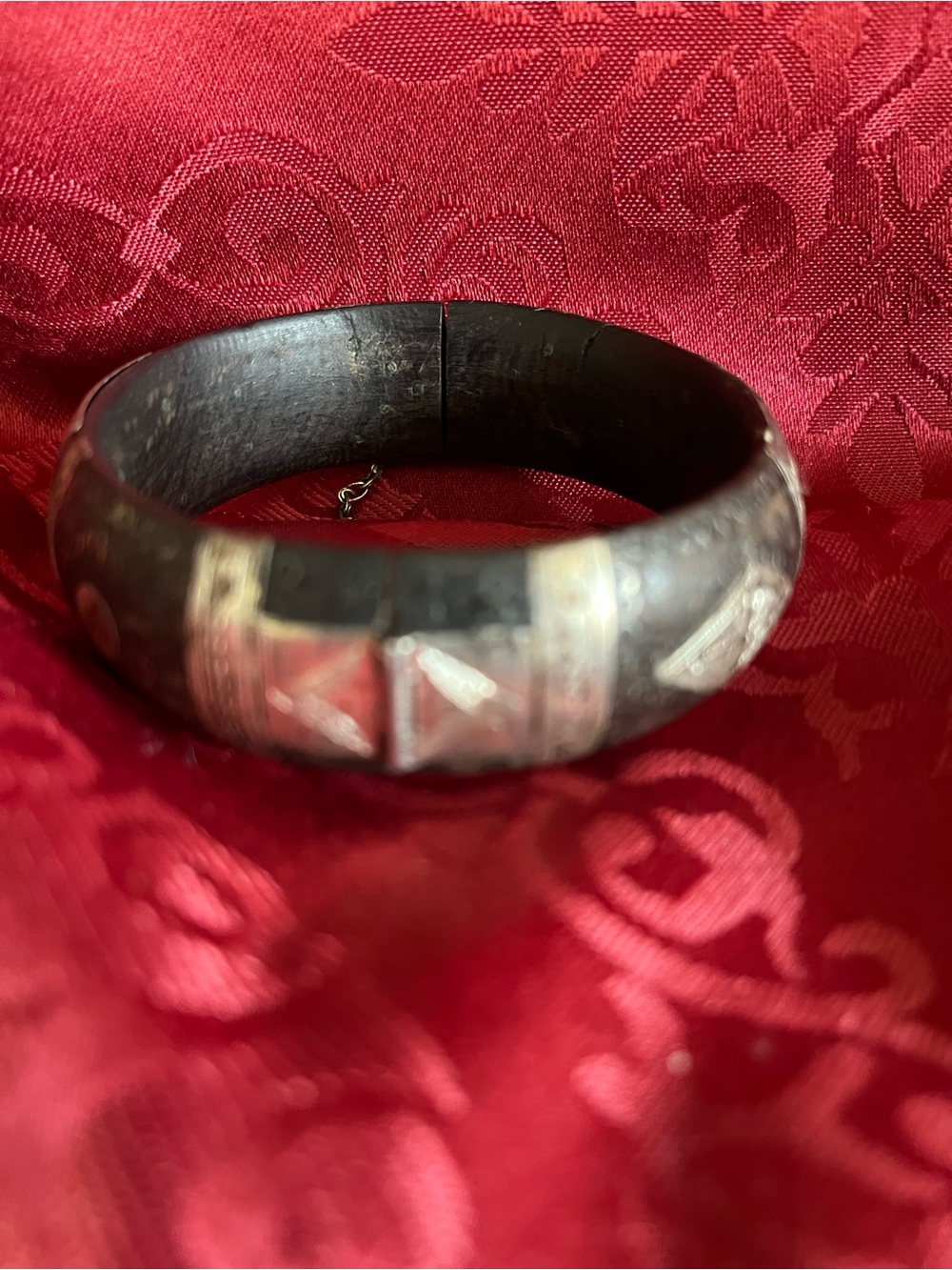 Handcrafted Dark cow horn and Silver Inlay Bangle Bracelet